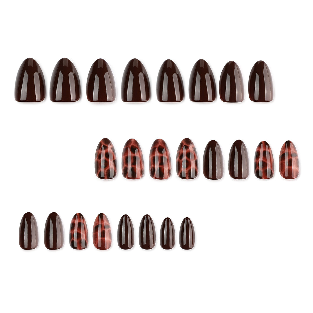 Artful Nail Art with Modern Design Kalsten