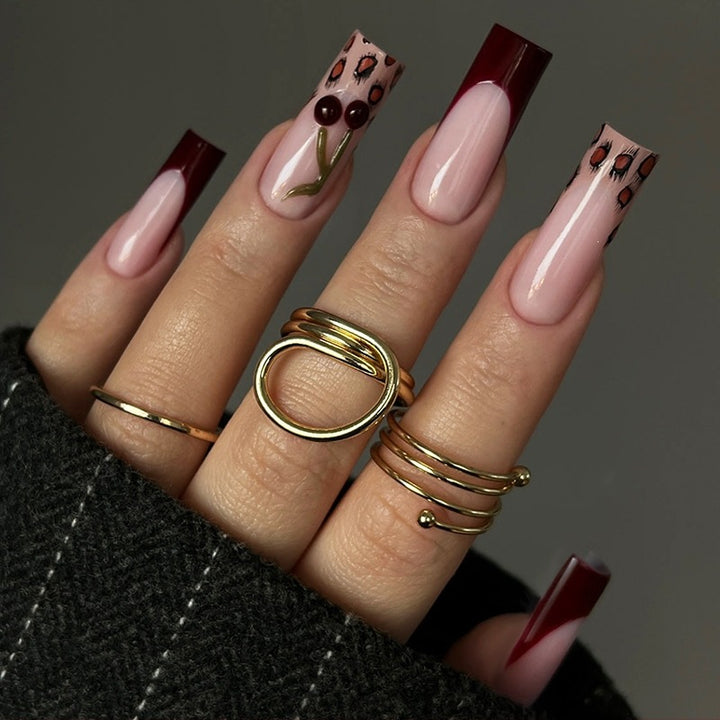 Elegant Artificial Nail Collection with Floral Accents Kalsten
