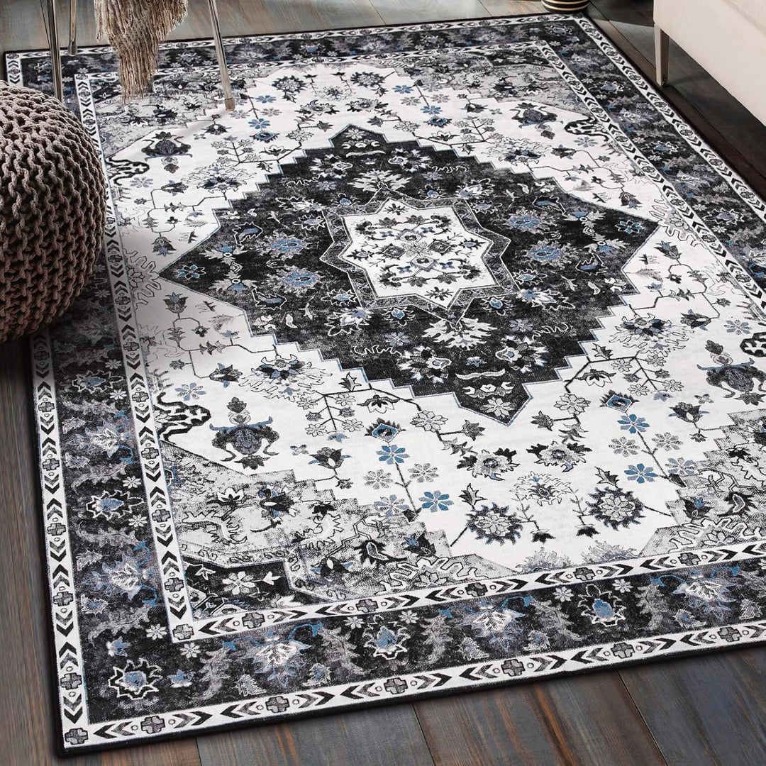 Ornate Vintage-Inspired Area Rug Kalsten