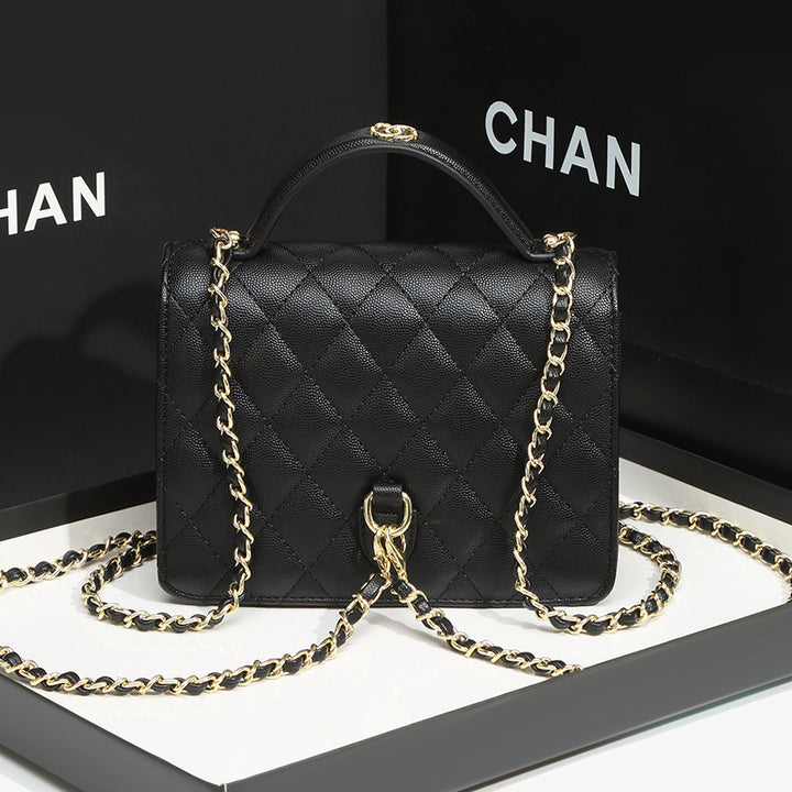 Elegant Quilted Crossbody Bag