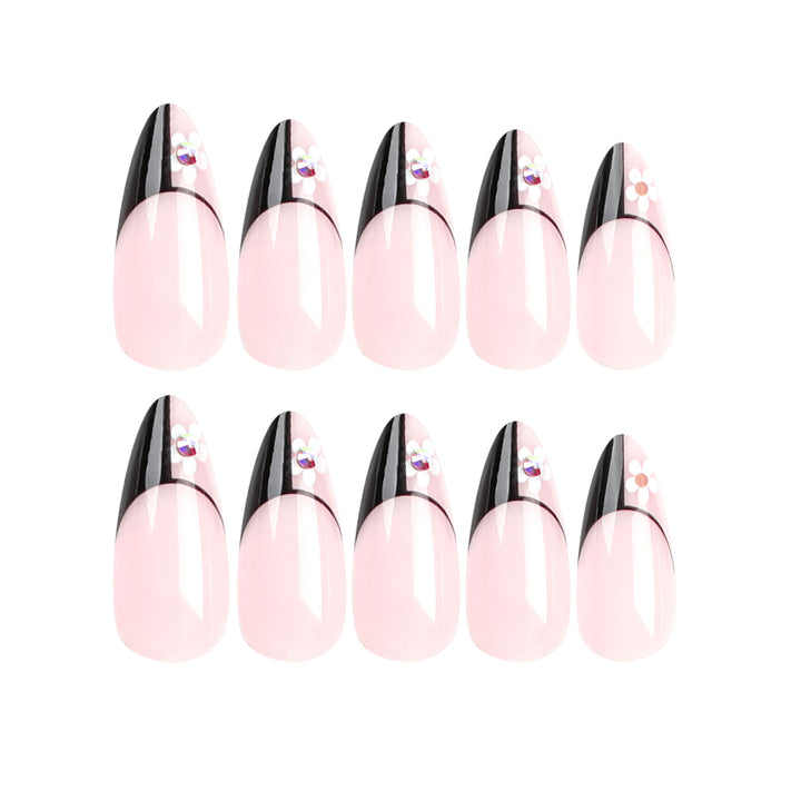 Artful nail art in elegant stiletto design Kalsten