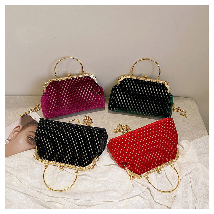 Vintage Glamour Chain-Handled Handbag