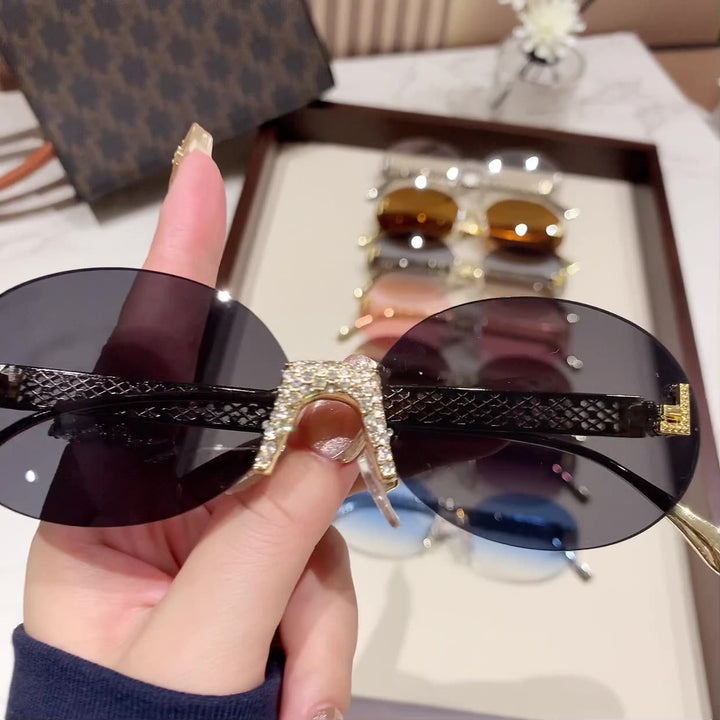 Women's sunglasses with glittering frame and oval lenses Kalsten