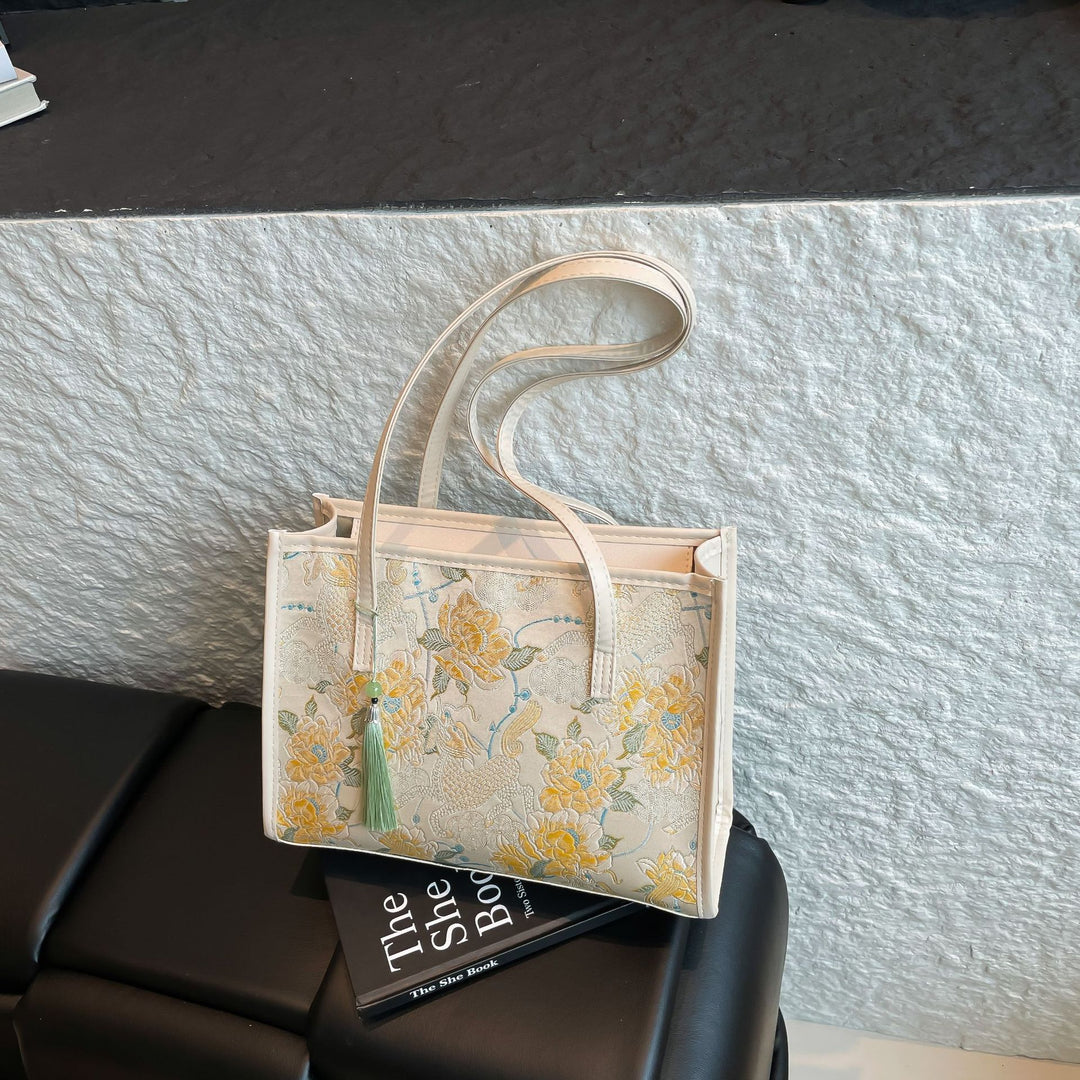 Embroidered Butterfly Pattern Handbag Kalsten