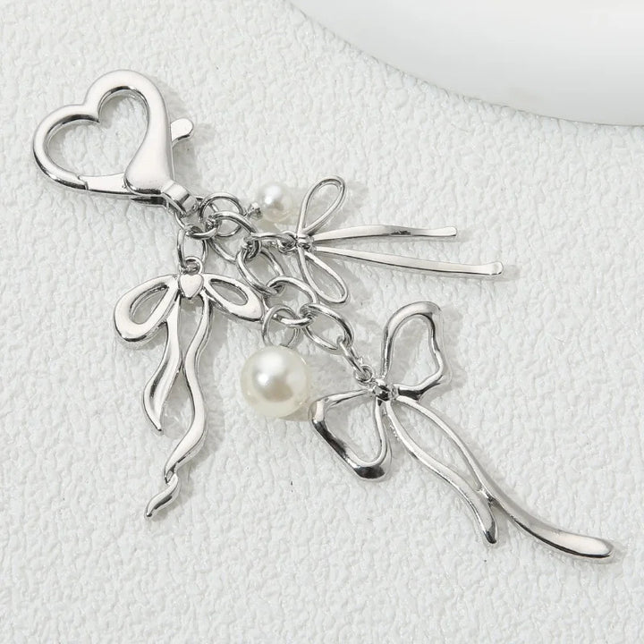 Decorative Heart and Bow Charm Keychain Kalsten