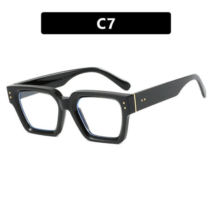 Women's trendy sunglasses in elegant oversized design Kalsten