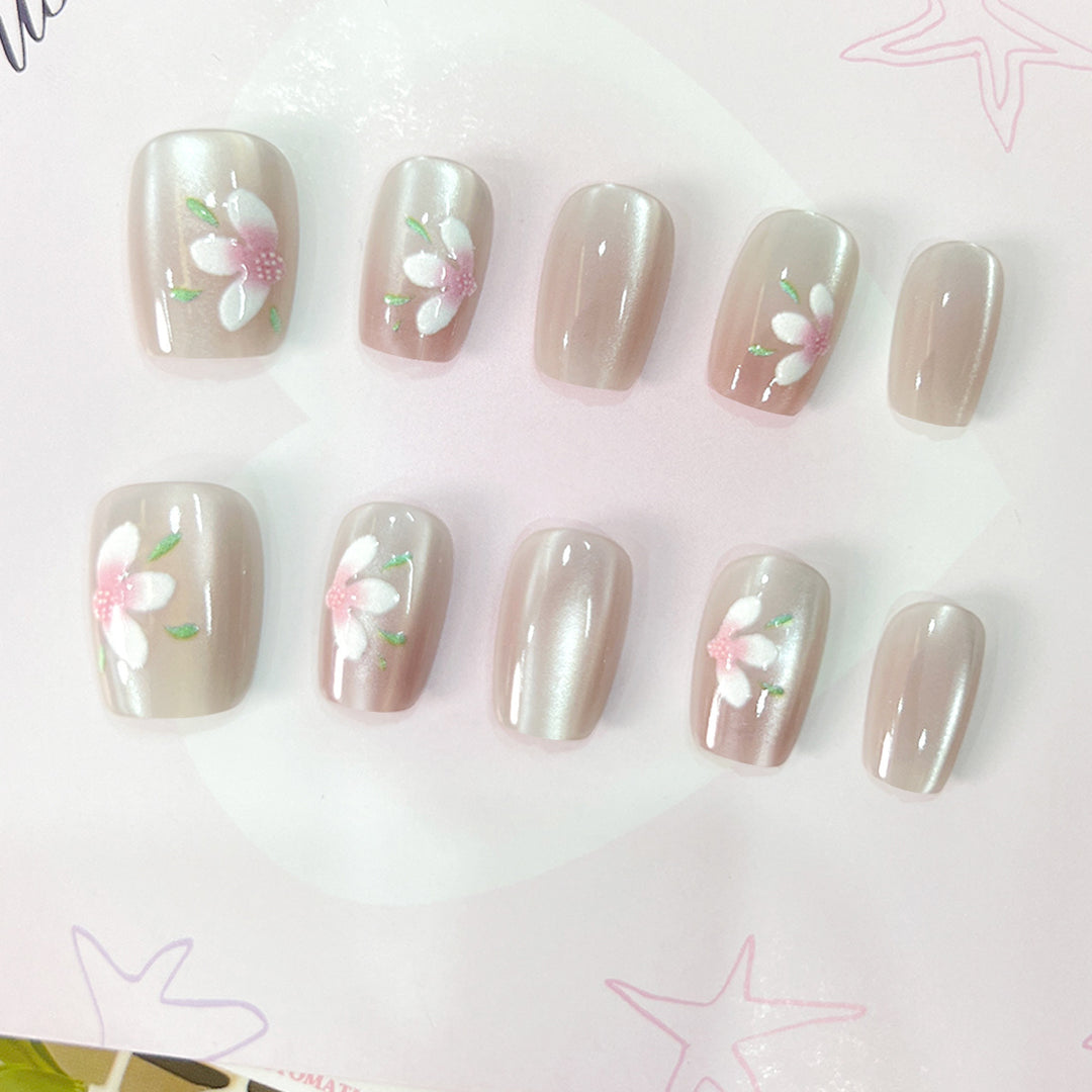 High-quality artificial nails with floral decorations Kalsten