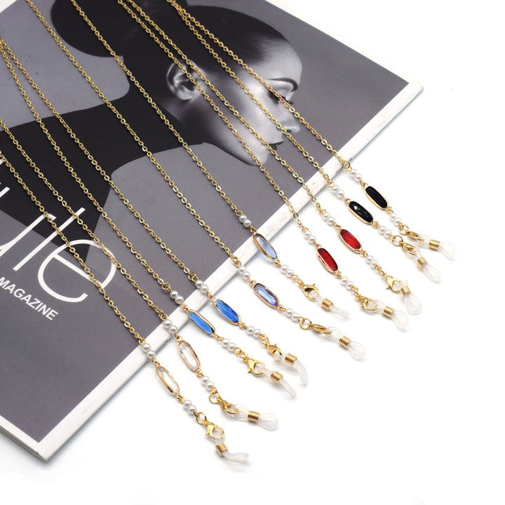Elegant Eyewear Chain with Decorative Accents Kalsten