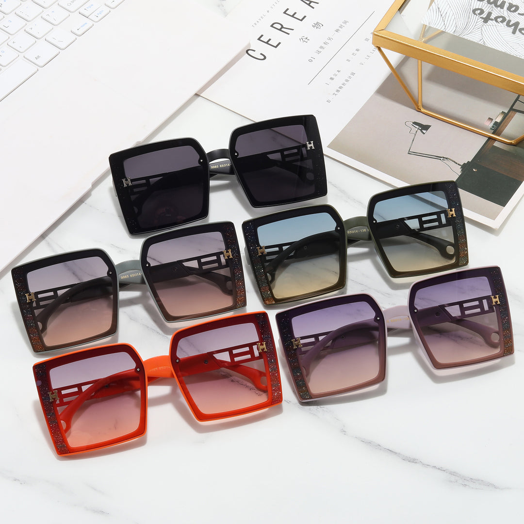 Women’s fashionable sunglasses with extravagant, rectangular frame Kalsten