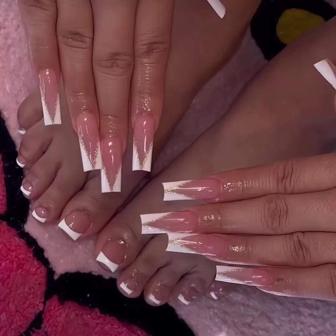 Elegant French Tip Press-On Nail Design Kalsten