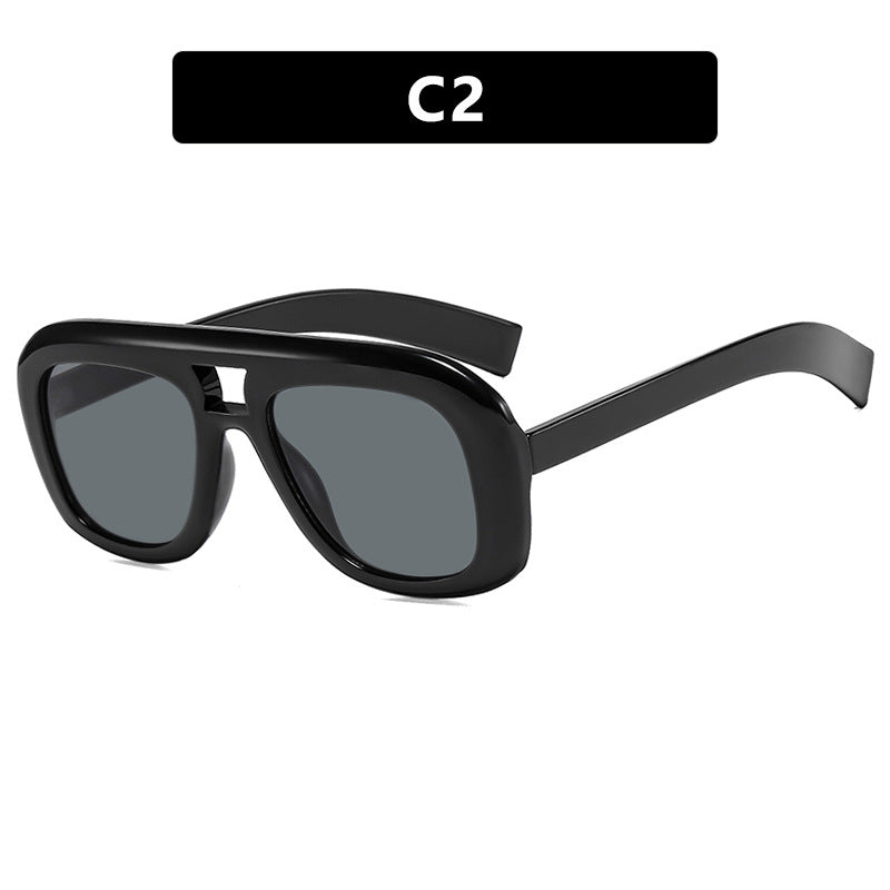 Women's striking sunglasses in elegant style Kalsten