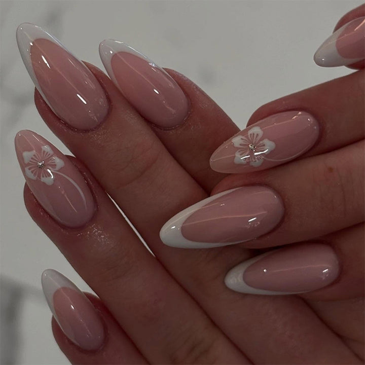 Elegant Nail Art Extensions Kalsten