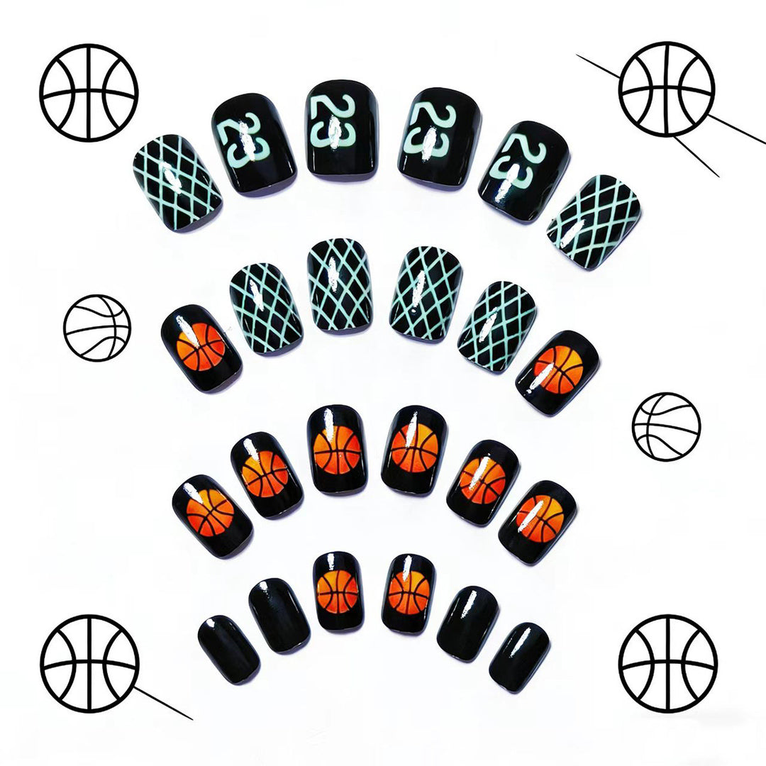 Sporty Nail Art Kalsten