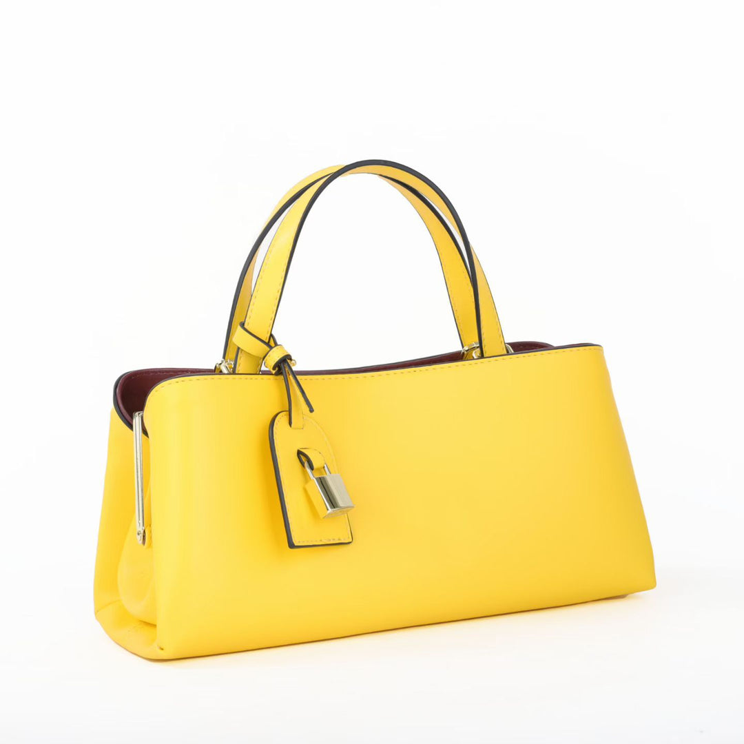 Elegant Metallic Handheld Purse