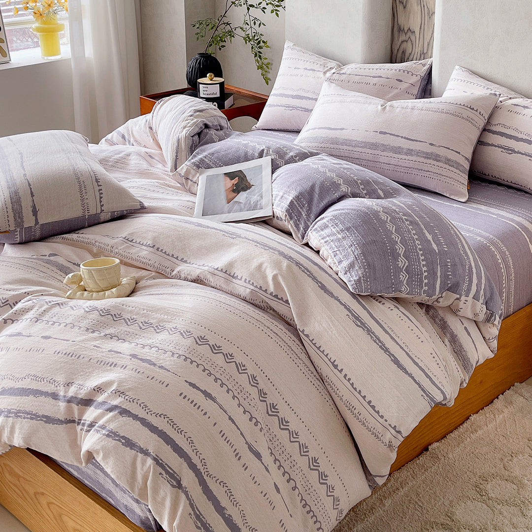 Floral Butterfly Duvet Cover Set With Brushed Cotton‑Blend Linen Texture And Corner Tie Pillowcase Ensemble