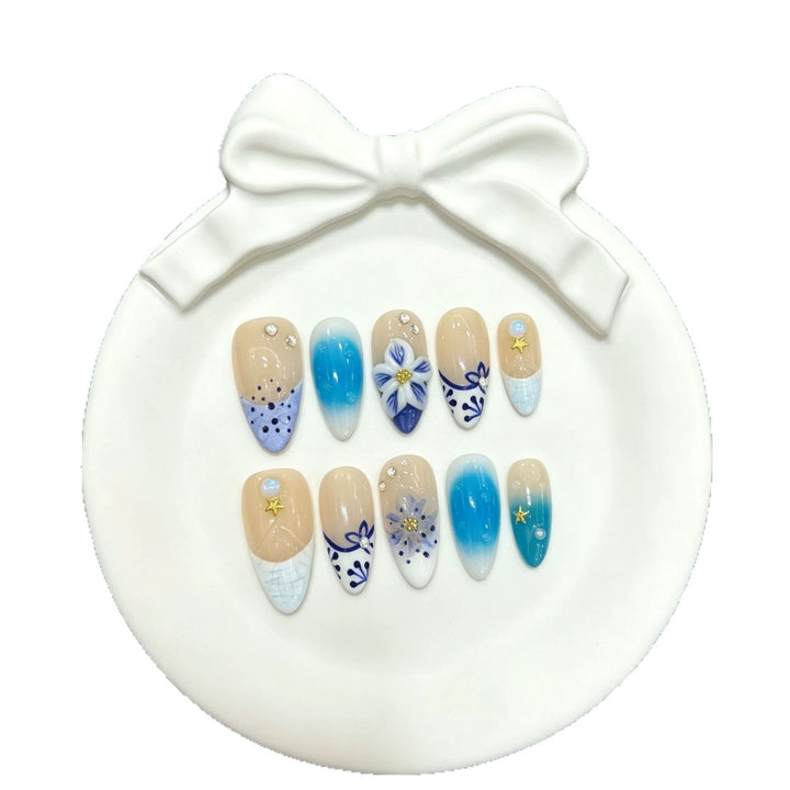 Artistic Press-On Nail Art Set with Floral and Gem Accents