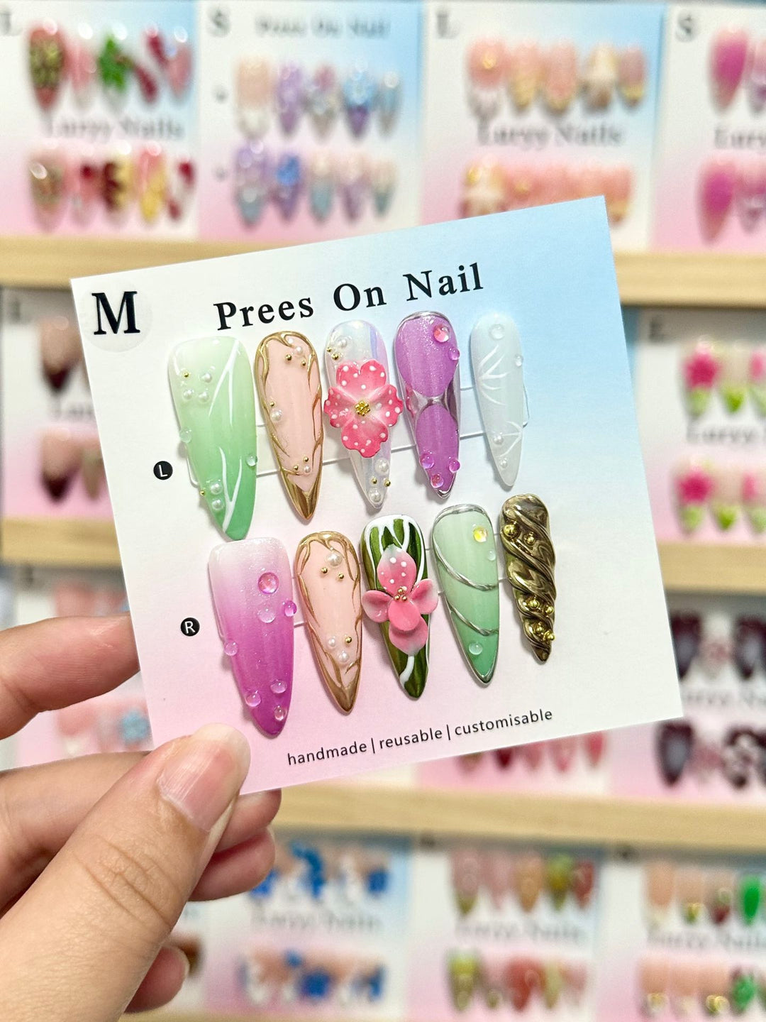 Customizable 3D Floral Press-On Nail Art Set