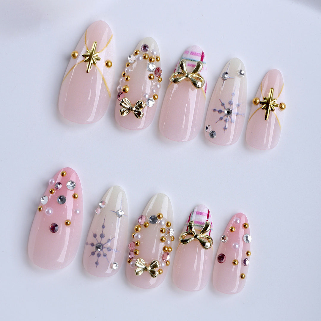 Artificial nails with luxurious 3D applications and elegant decorations Kalsten