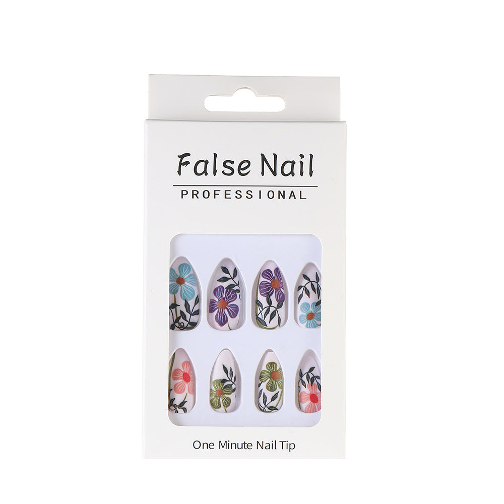 Artificial nails with floral accent Kalsten