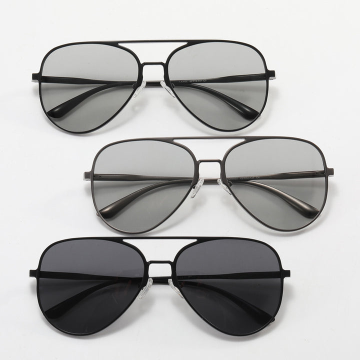Women’s pilot sunglasses with UV protection and elegant frame Kalsten