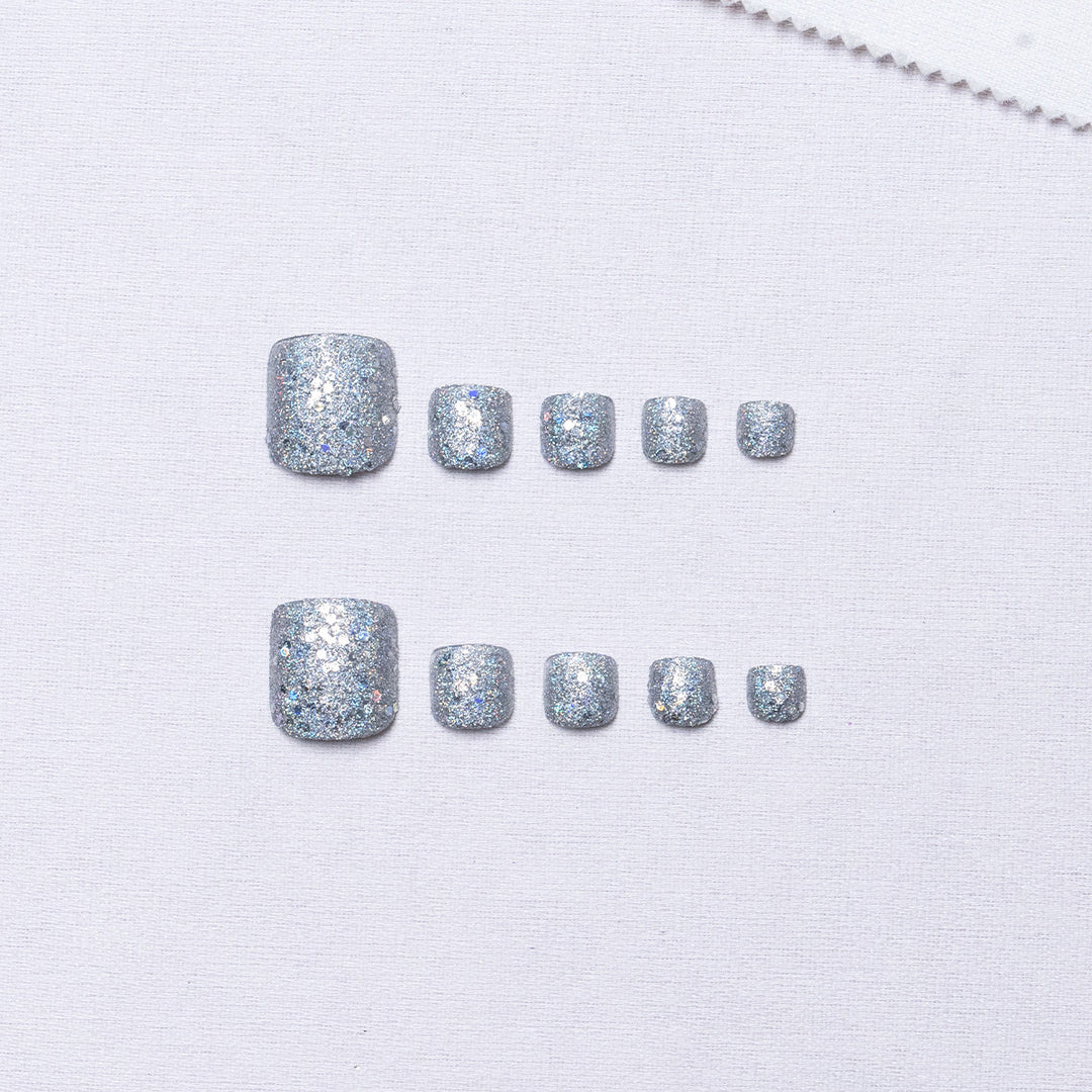 Glittering Nail Art Pedicure