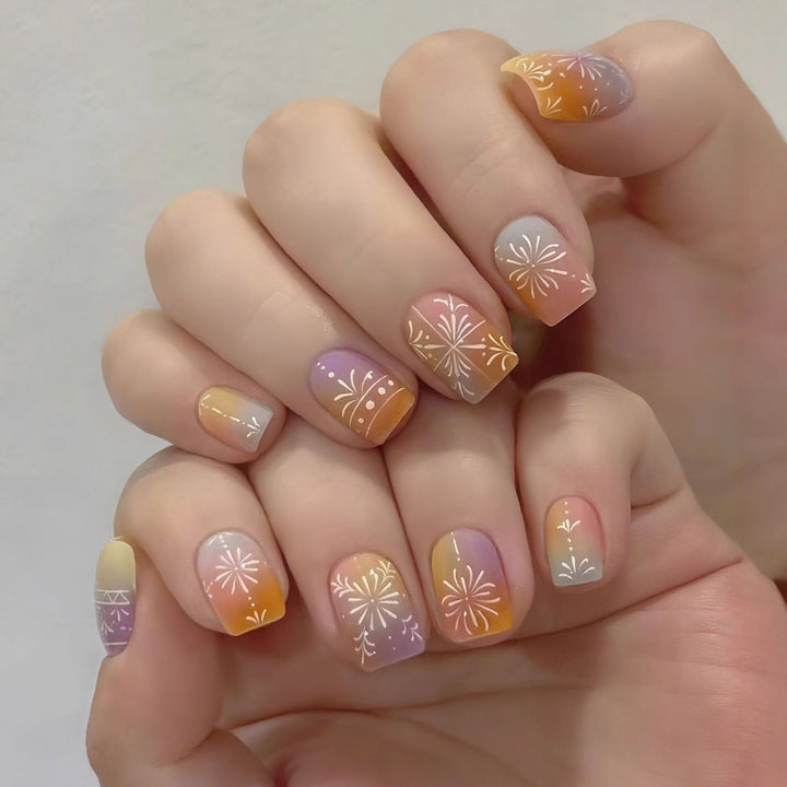 Artificial nails with elegant gradient and delicate pattern Kalsten