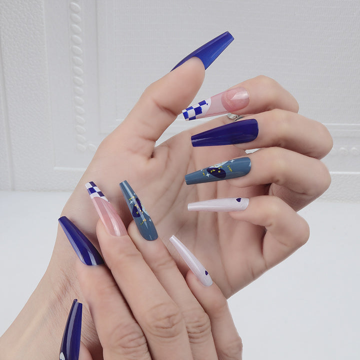 Artistic Press-On Nail Set with Geometric Patterns Kalsten