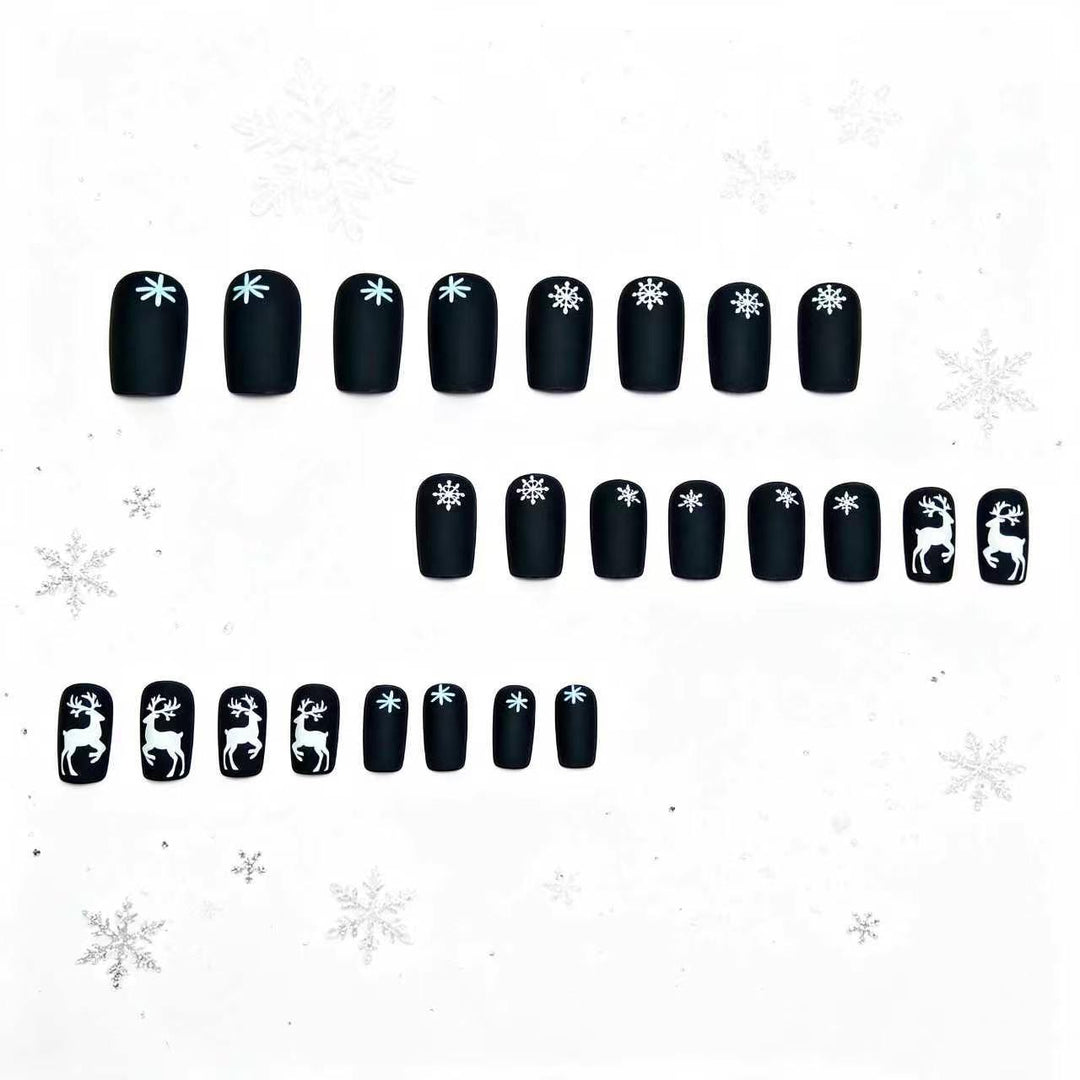 Artistic Holiday-Themed Nail Art Kalsten