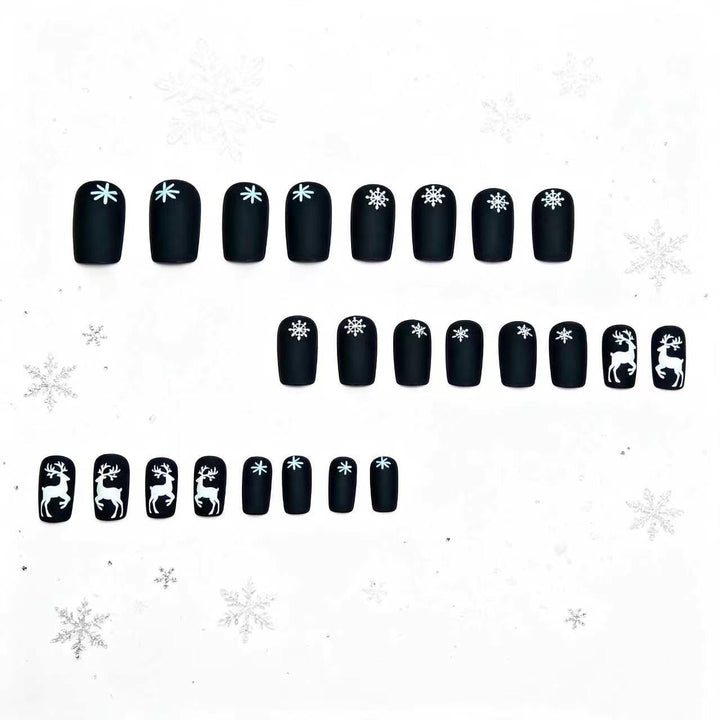 Artistic Holiday-Themed Nail Art Kalsten