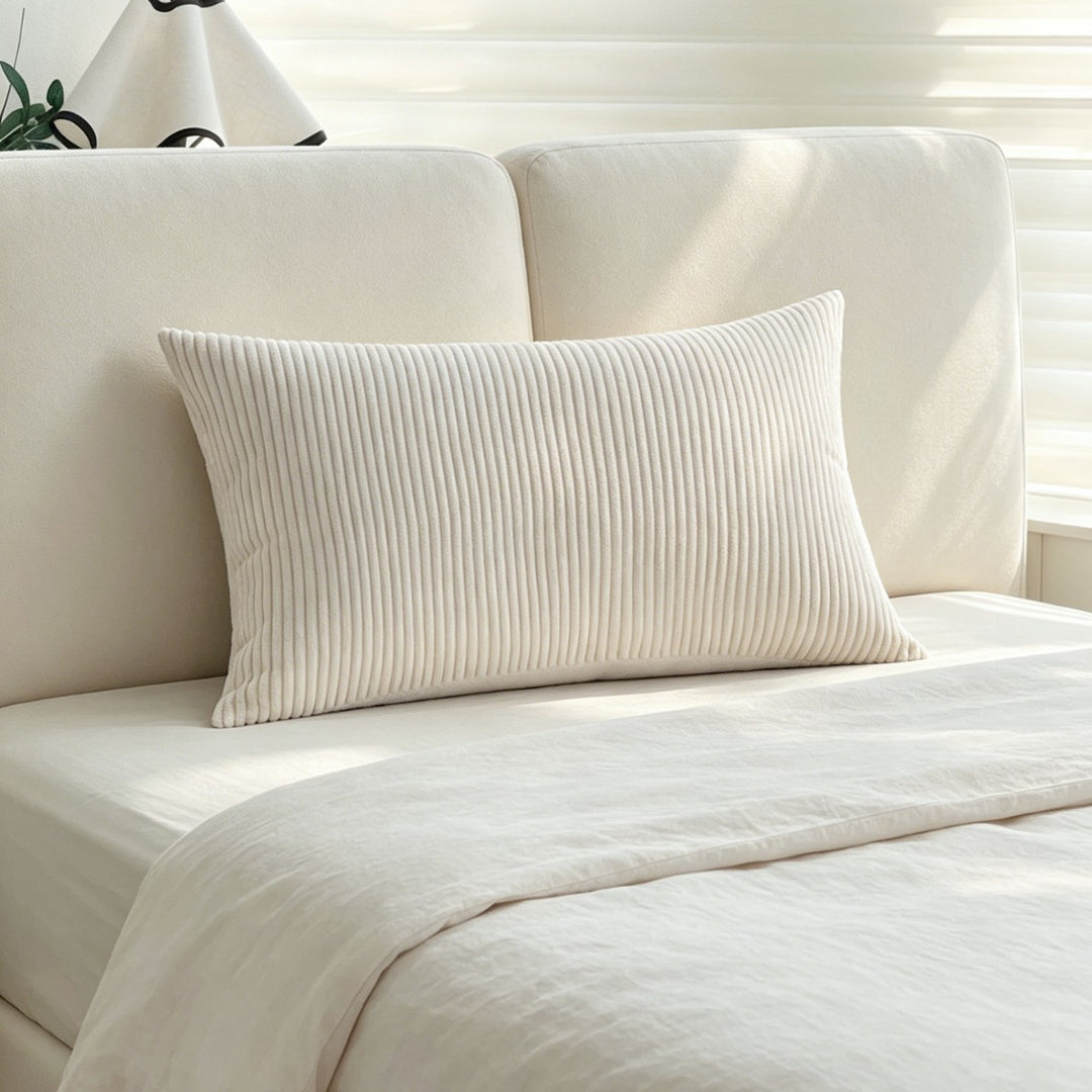 Rectangular corduroy cushion cover with a fine ribbed structure and teddy inner side Kalsten