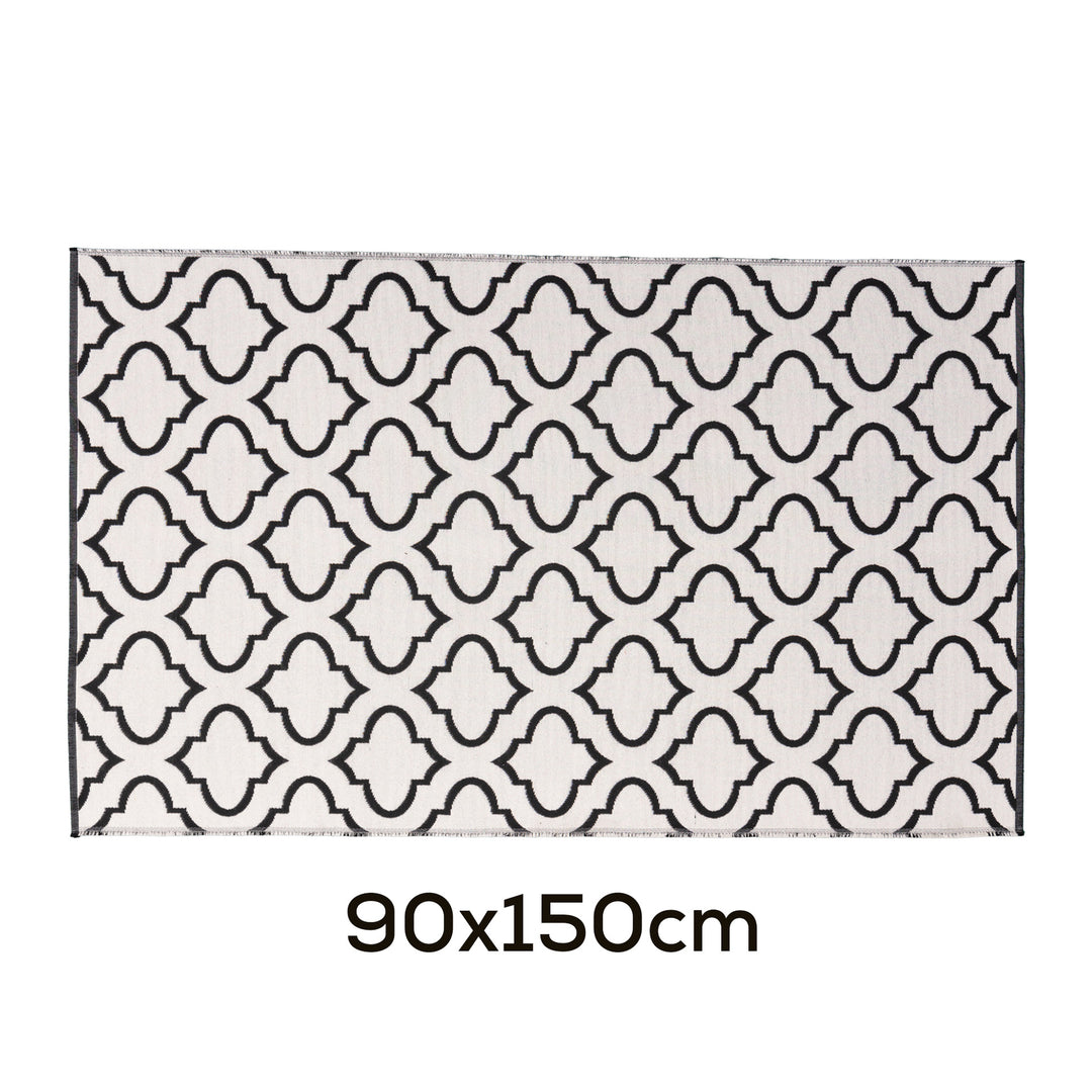 Modern flat-woven carpet runner with abstract geometric design