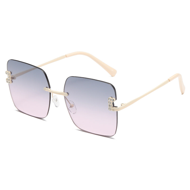 Women's fashionable square sunglasses with delicate design details Kalsten
