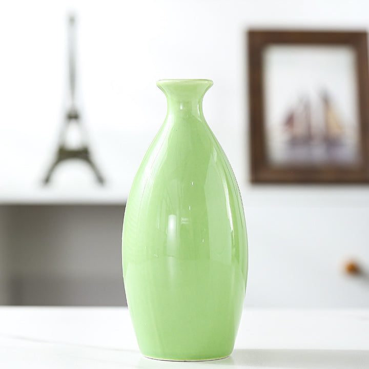 Minimalist Sculptural Ceramic Vase Kalsten