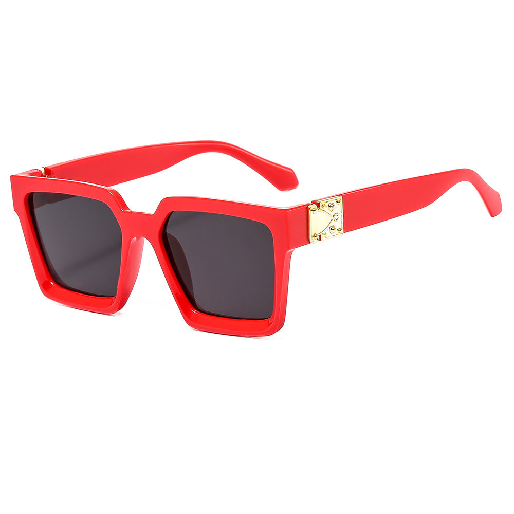 Women stylish square sunglasses with golden accents Kalsten