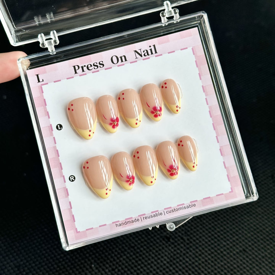 Artistic Press-On Nail Set with Floral Accents  1791773743