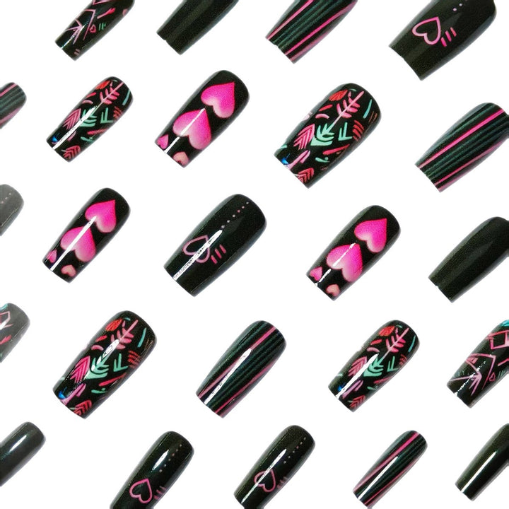 Creative Graphic Nail Art Kalsten