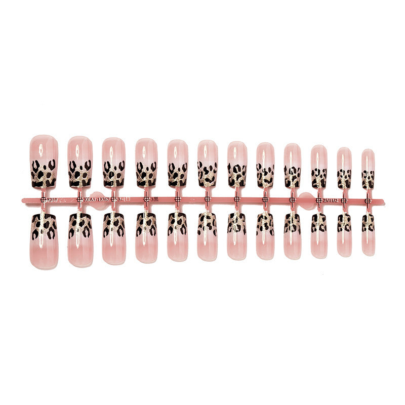 Artificial nail set in modern leopard pattern Kalsten
