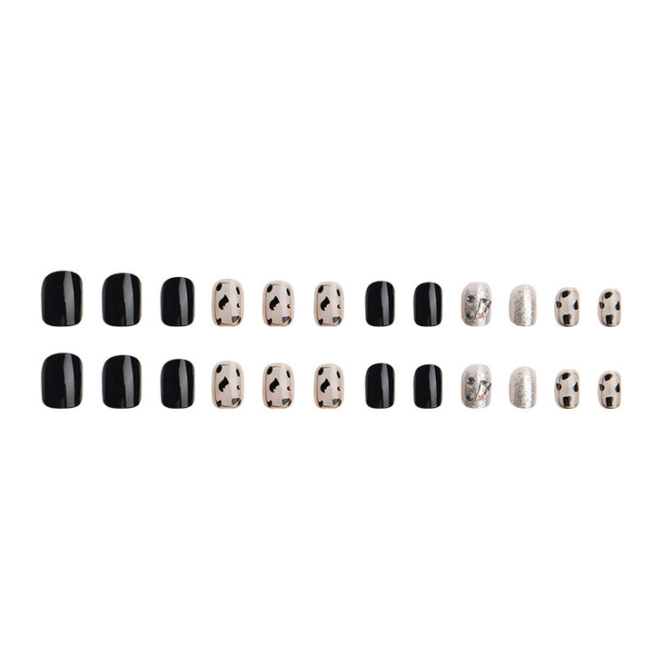 Creative Nail Art Set with Elegant Animal Accents Kalsten