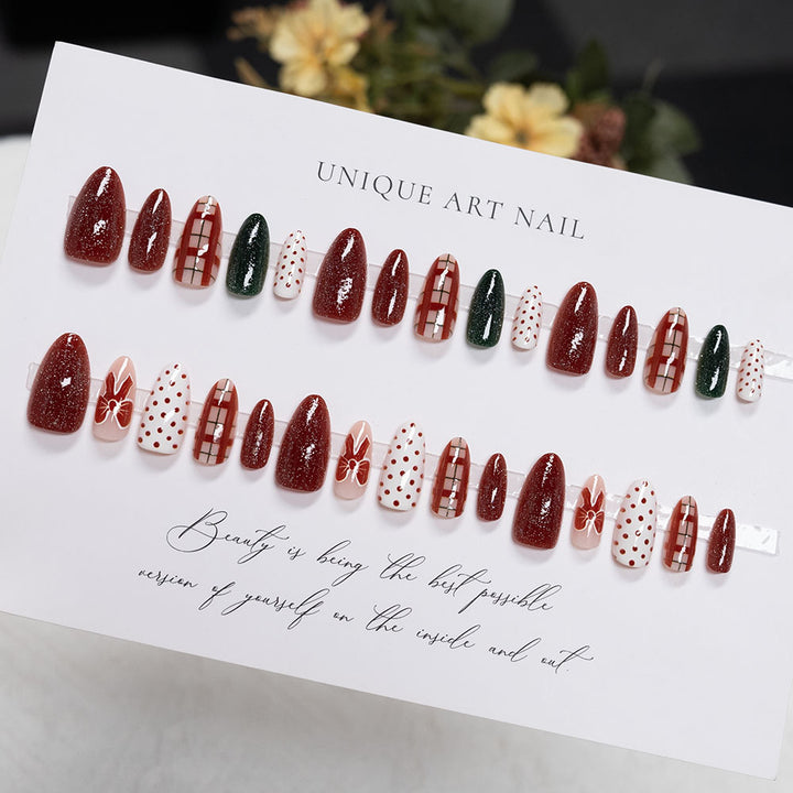 Festive Themed Decorative Press-On Nails