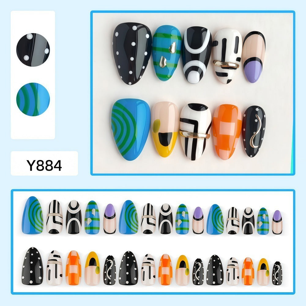 Creative nail tips with geometric designs Kalsten