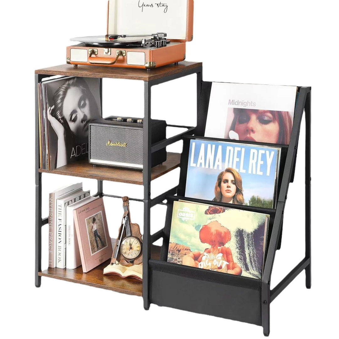 Flat shelf with modern design and versatile storage options Kalsten