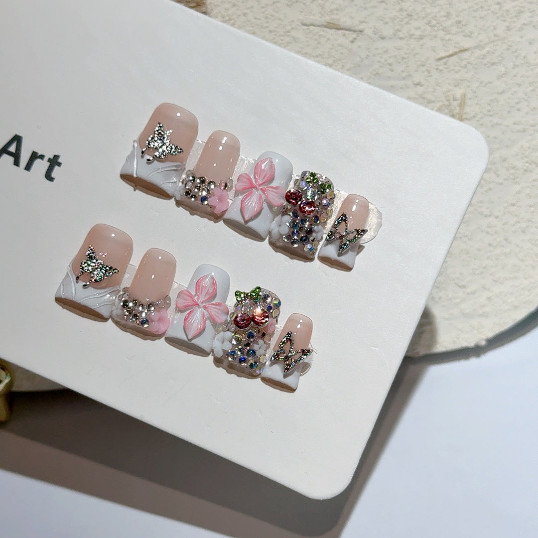 Artistic Glamour Nail Tips