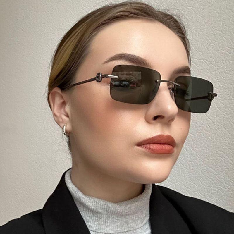 Ladies fashionable geometric glasses Kalsten