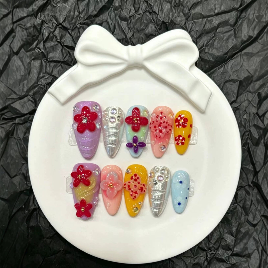 Artistic Floral Press-On Nails Set