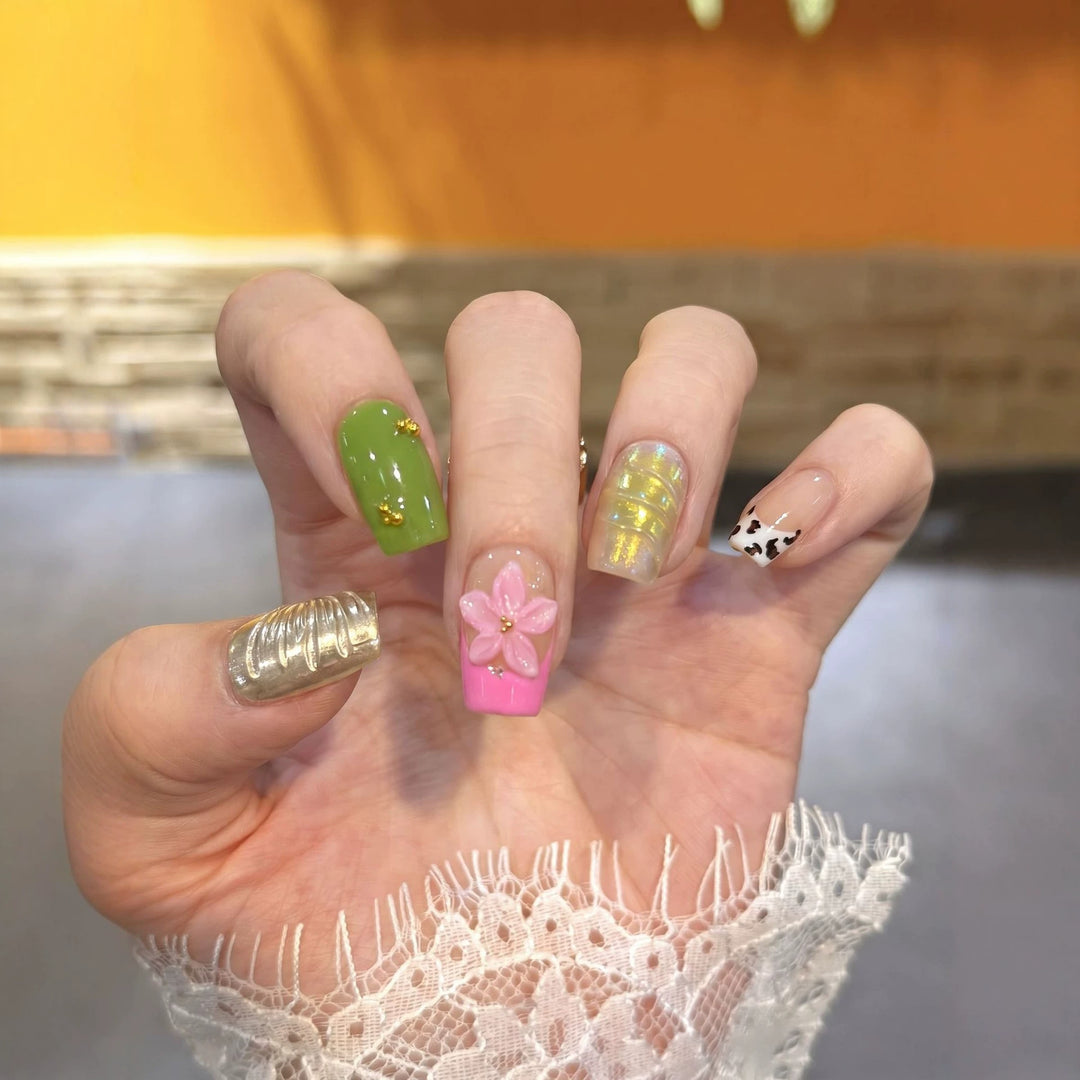 Designer Floral Acrylic Press-On Nail Set Kalsten