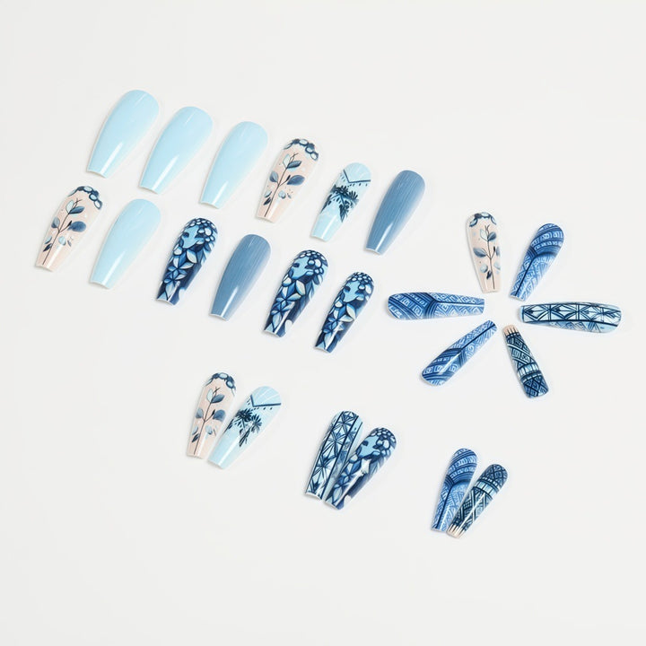 Nail art with floral and geometric design Kalsten