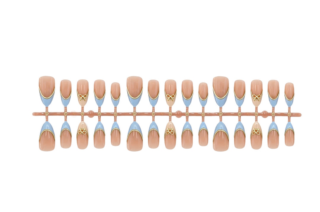Acrylic nail set with elegant designs and gold accents Kalsten
