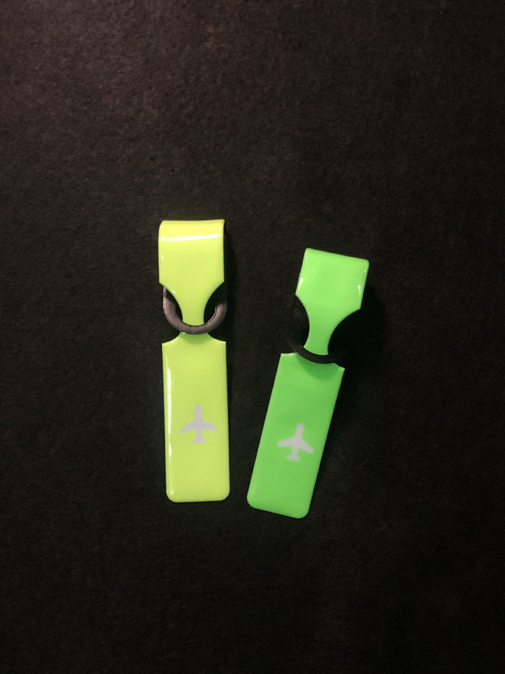 silicone airplane luggage tag with keyring clip and reflective travel ID strap Kalsten