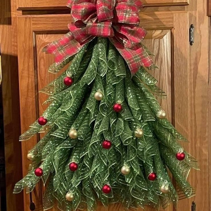 Festive Decorative Christmas Tree Wall Hanging