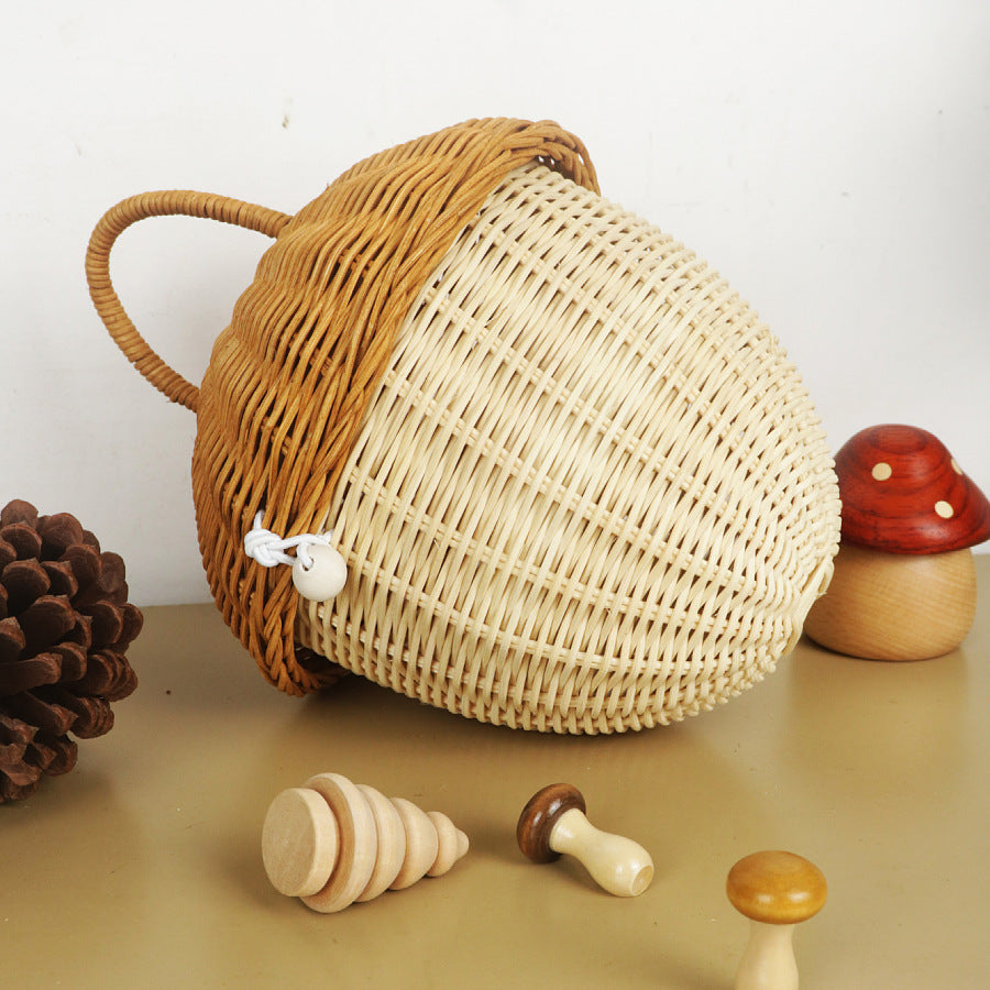 Playful storage basket in acorn design Kalsten